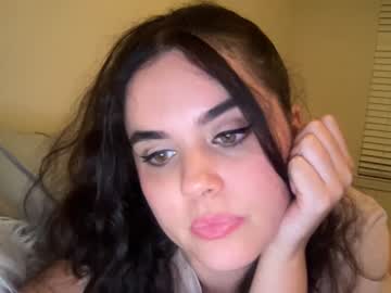 webcam girl gia_is_horny live cam image #6745938