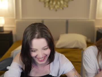 webcam couple kira0541 live cam image #12271026