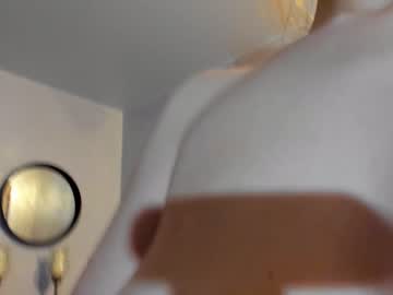 webcam couple mila_polly_and_forester live cam image #1077610