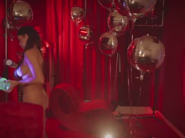 webcam girl rougeoud live cam image #8105225