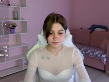 webcam girl kristy_mey live cam image #12441001
