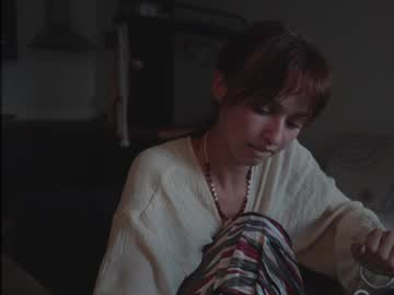 webcam girl diruriru live cam image #9903903
