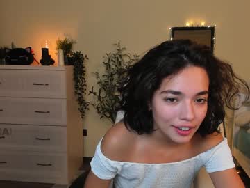 webcam girl ella_flar_ live cam image #3820670