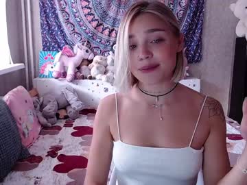 webcam girl babyfromtheforest live cam image #3540021