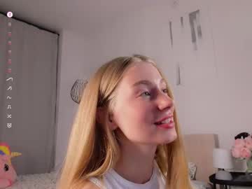 webcam girl katysha_ live cam image #12731903