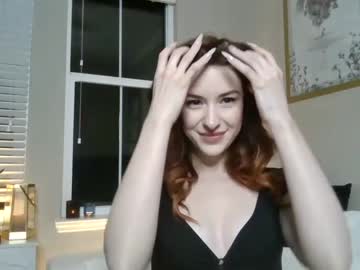 webcam girl milkywhiiite live cam image #3986384