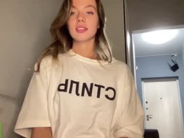 webcam girl angel_from_sky live cam image #8139127