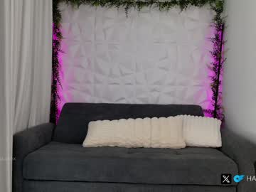 webcam girl harliequinnx live cam image #12606661
