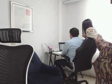 webcam couple emillybrowm live cam image #4355849