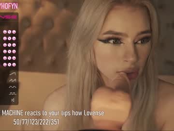 webcam girl crystalreves live cam image #854682