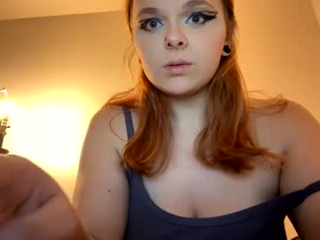 webcam girl kikikittyxoxo live cam image #4504977