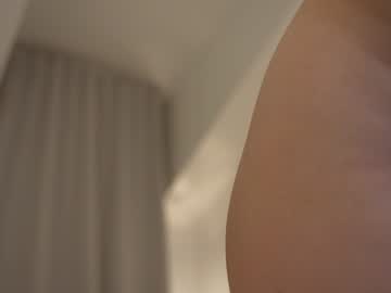 webcam girl floret_joy live cam image #10536124