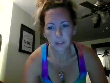 webcam girl drclara live cam image #704529