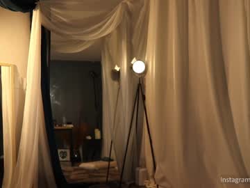 webcam girl tifalock_ live cam image #2049469