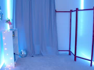 webcam girl silent_chill live cam image #4126206