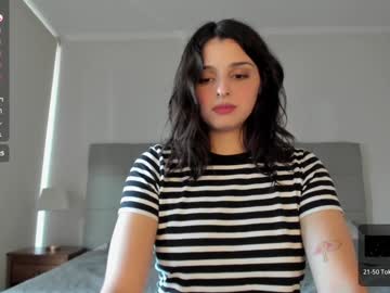 webcam girl yourfreakygirl live cam image #12109531