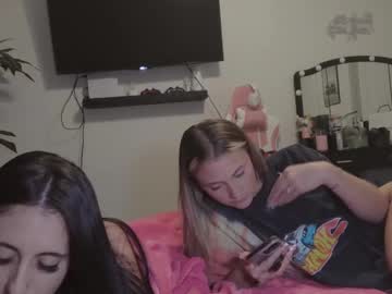 webcam girl chloexbennett live cam image #10044659