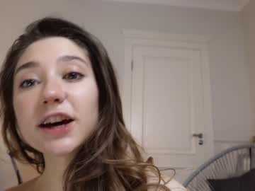 webcam girl mia_elfie live cam image #8964893