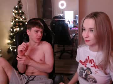 webcam couple alex_gotcha live cam image #11464038