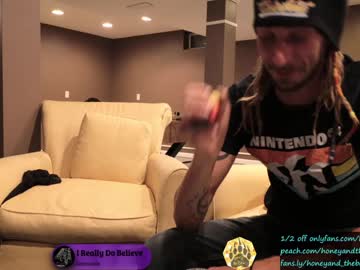 webcam couple honeyand_thebear live cam image #581541