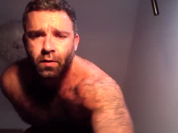 webcam man shaggytopple live cam image #10078723