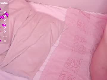 webcam girl aveksmr live cam image #4446580