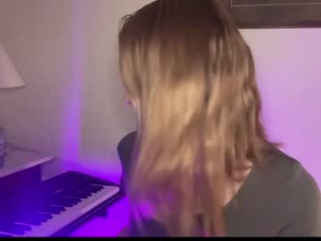 webcam girl kaileeshy live cam image #1308248