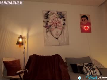 webcam girl lindabluee live cam image #5561670