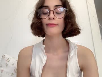 webcam girl wonderland_stia live cam image #10569314