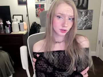 webcam girl eve003300 live cam image #11680031