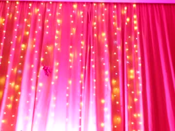 webcam girl aveksmr live cam image #4941580