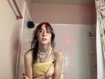 webcam girl lolareyx live cam image #11243380