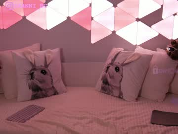 webcam girl taanni_bc live cam image #7356600