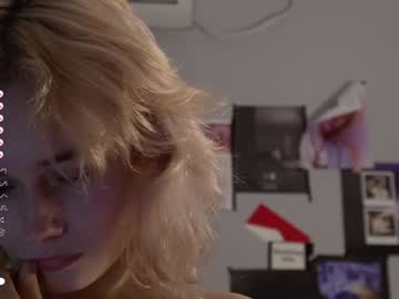 webcam girl mxxnsxsul live cam image #10411497