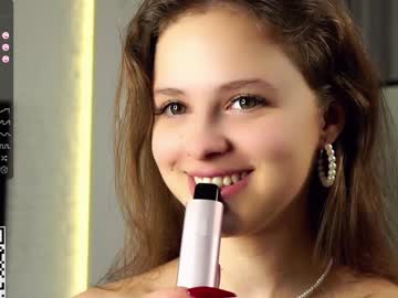 webcam girl a_whole_eternity live cam image #9051330