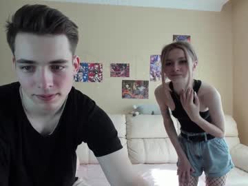 webcam couple kelley_n_danny live cam image #3291631