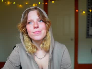 webcam girl crimsonxrapture live cam image #1896891