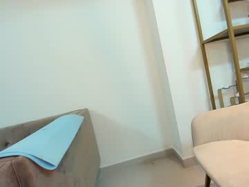 webcam girl ehotlovea live cam image #6687540