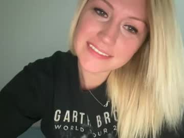 webcam girl smexxii93 live cam image #11668192