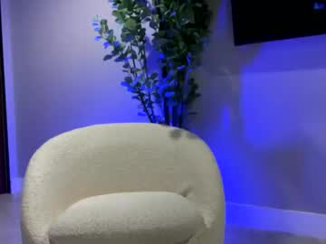 webcam girl itsfrancesca live cam image #10501685