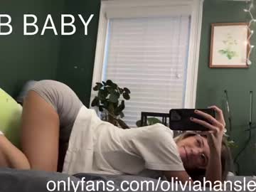 webcam girl oliviahansleyy live cam image #9499508