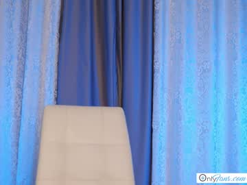 webcam girl stella_and_stephan live cam image #1806720