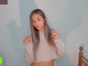 webcam girl gummy_bear7 live cam image #1275235