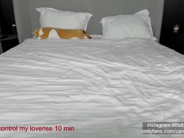 webcam girl carolinaherera live cam image #6749246
