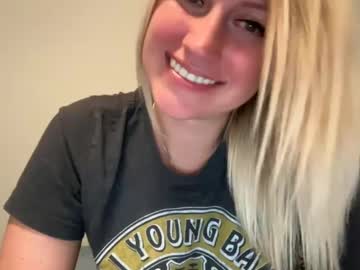 webcam girl smexxii93 live cam image #10345423