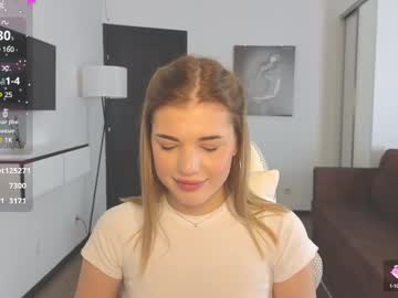 webcam girl adri_dream live cam image #12345268