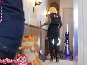 webcam girl sunny_sonnie live cam image #10221921