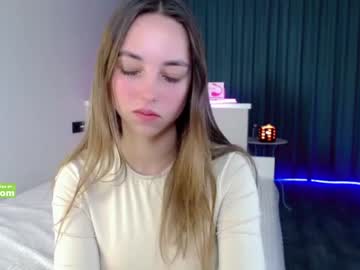 webcam girl riva_verdi live cam image #732214
