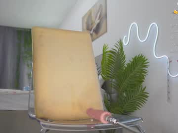 webcam girl mary_lise live cam image #10735605