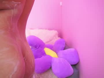webcam girl little_effy18_ live cam image #12460107